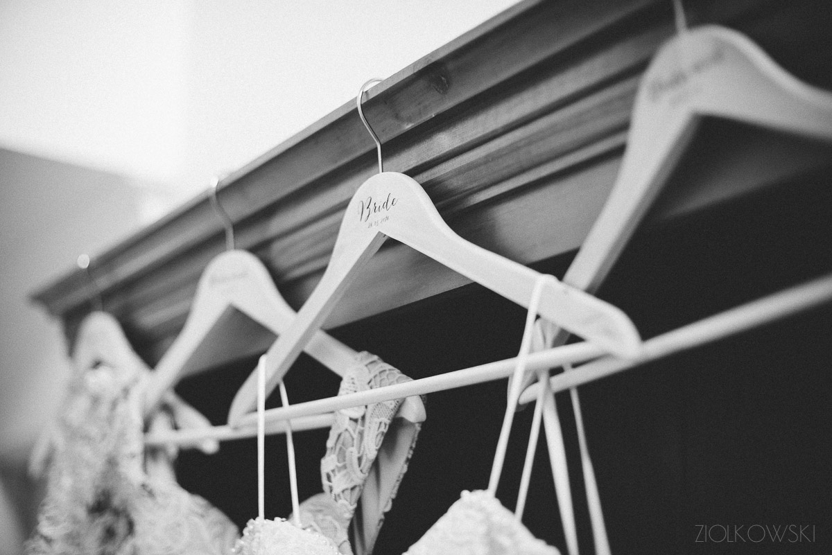 Leila and Conor/ Fremantle wedding with a splash/dash of rain.