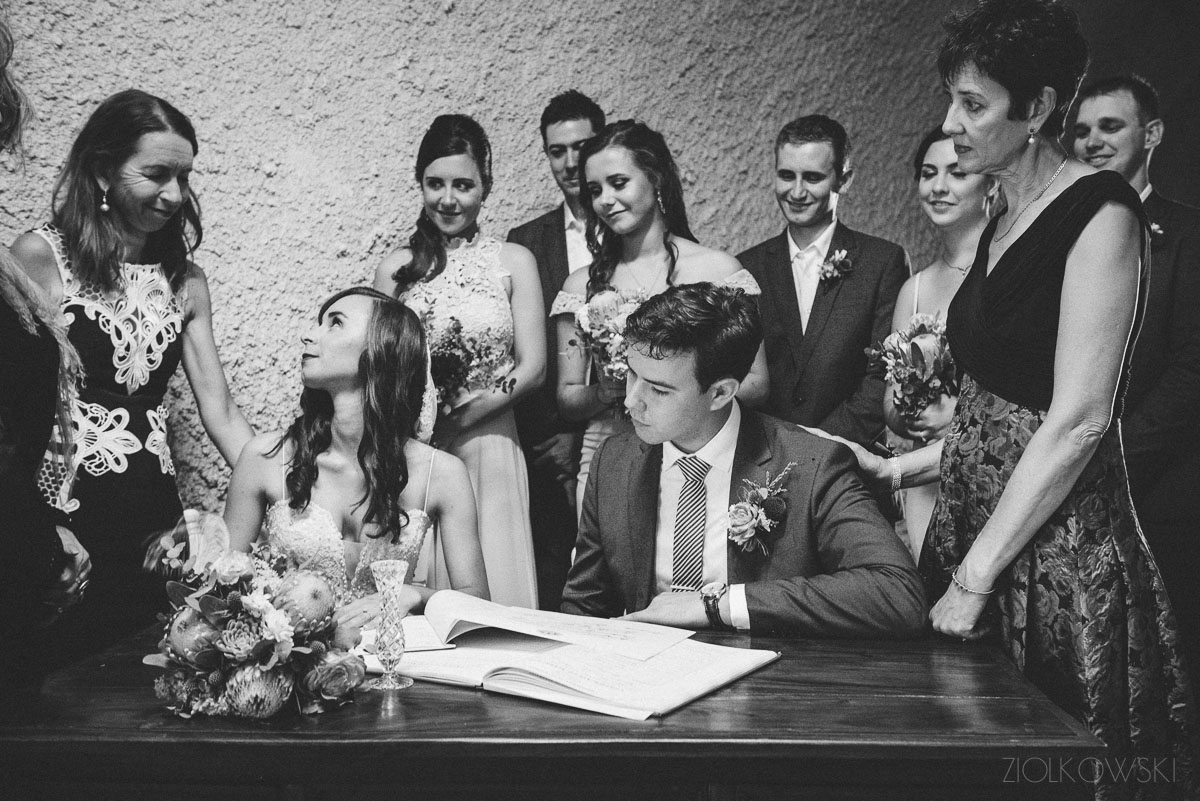 Leila and Conor/ Fremantle wedding with a splash/dash of rain.