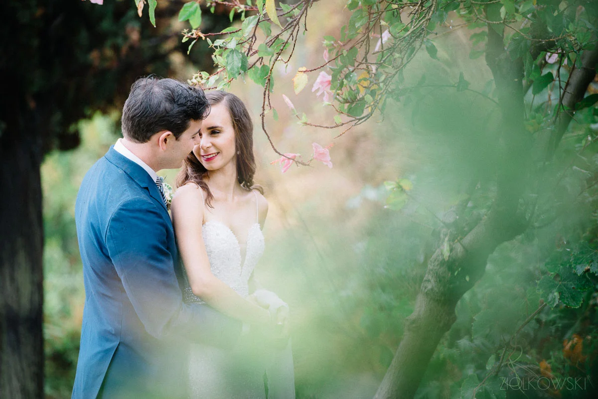 Leila and Conor/ Fremantle wedding with a splash/dash of rain.