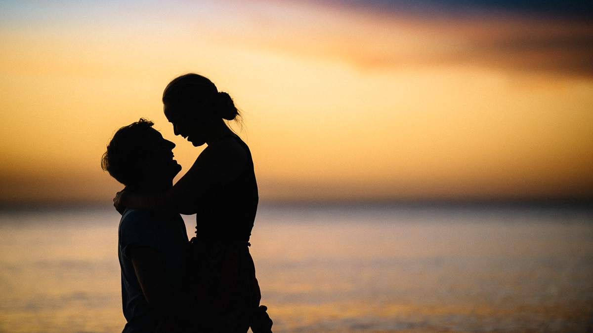 Glenn and Ella / 'Be yourselves' engagement session in Fremantle