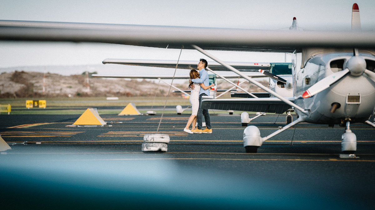 A little airport adventure / Couple photography session