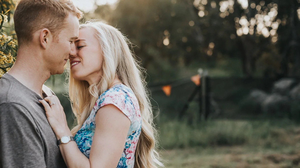 Perth City Beach Prewedding Session / Georgia and Tom