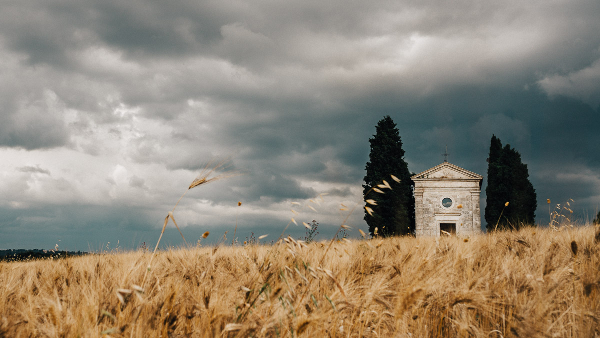 Tuscany Pre Wedding Session in Pienza