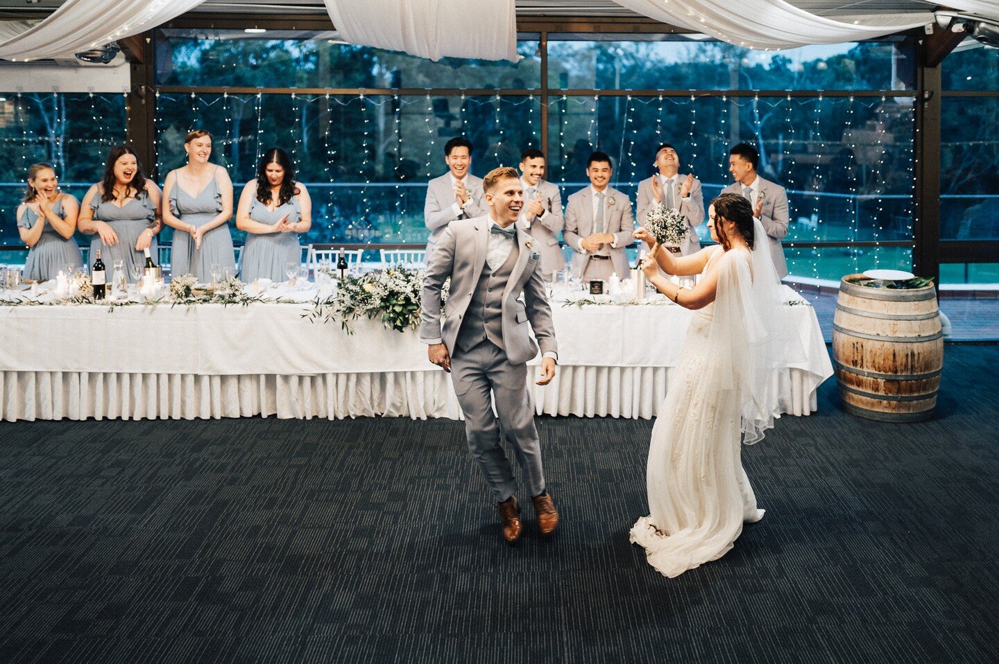 The key is maintaining constant tension on the line ;) Anna and Gojko.
@mulberryestate 
@little.things.events 
@robertcrossmarriagecelebrant 
@littleblossomco 
@graciefilms_ 
@envyeventgroup 
.
.
.
.
.
#margaretriverwedding #bestperthweddings #looksl