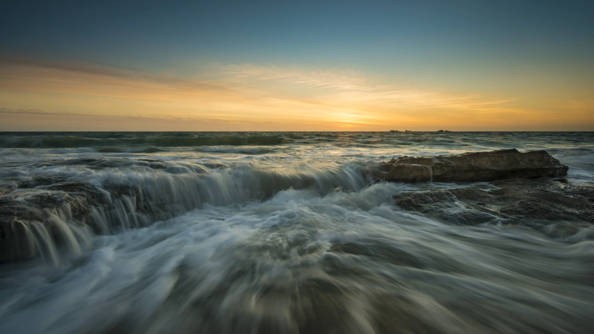 Two trips for a Sunset at Burns Beach