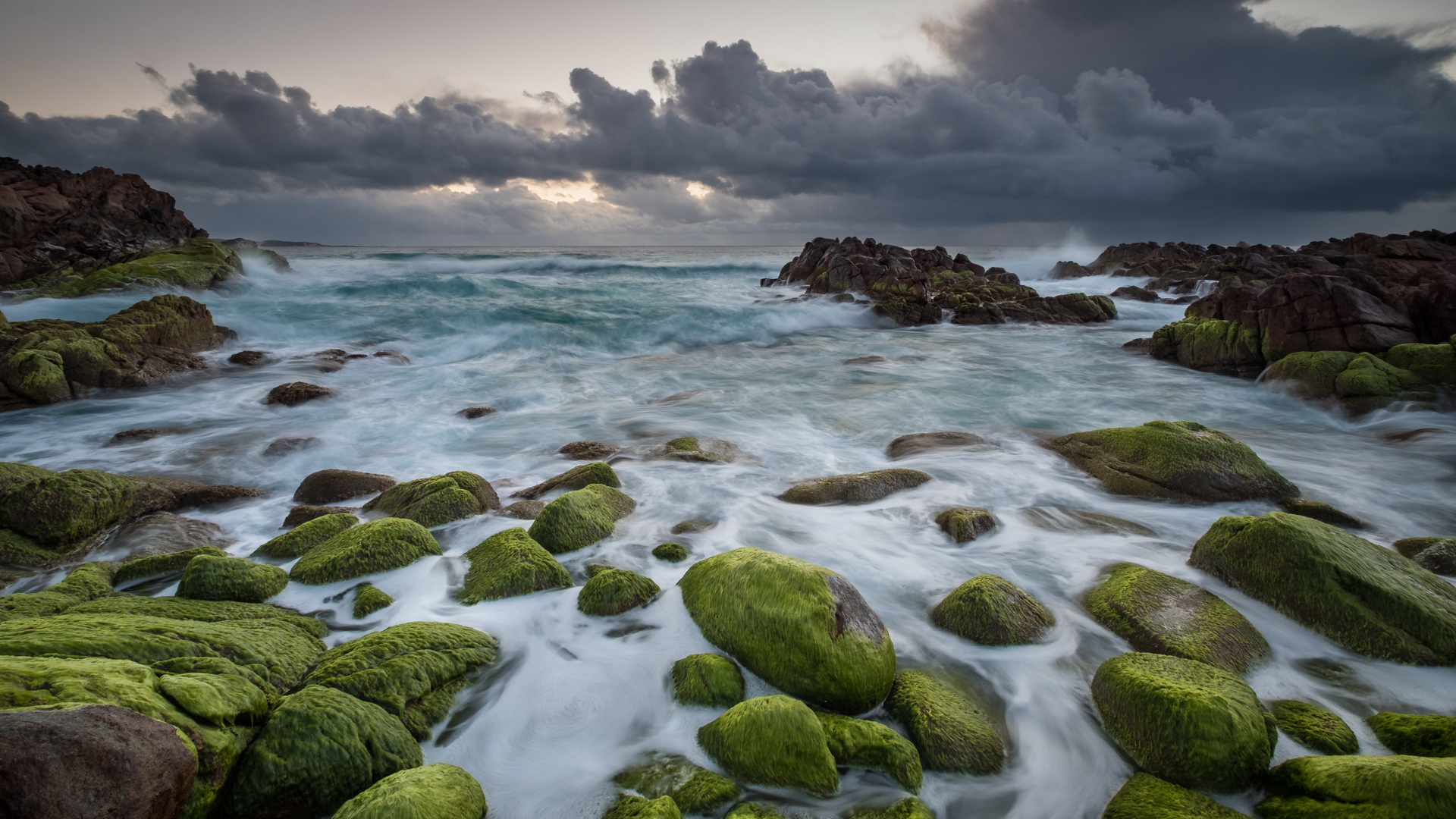 Sunset Long Exposure Seascapes Using the Fujifilm X-T2