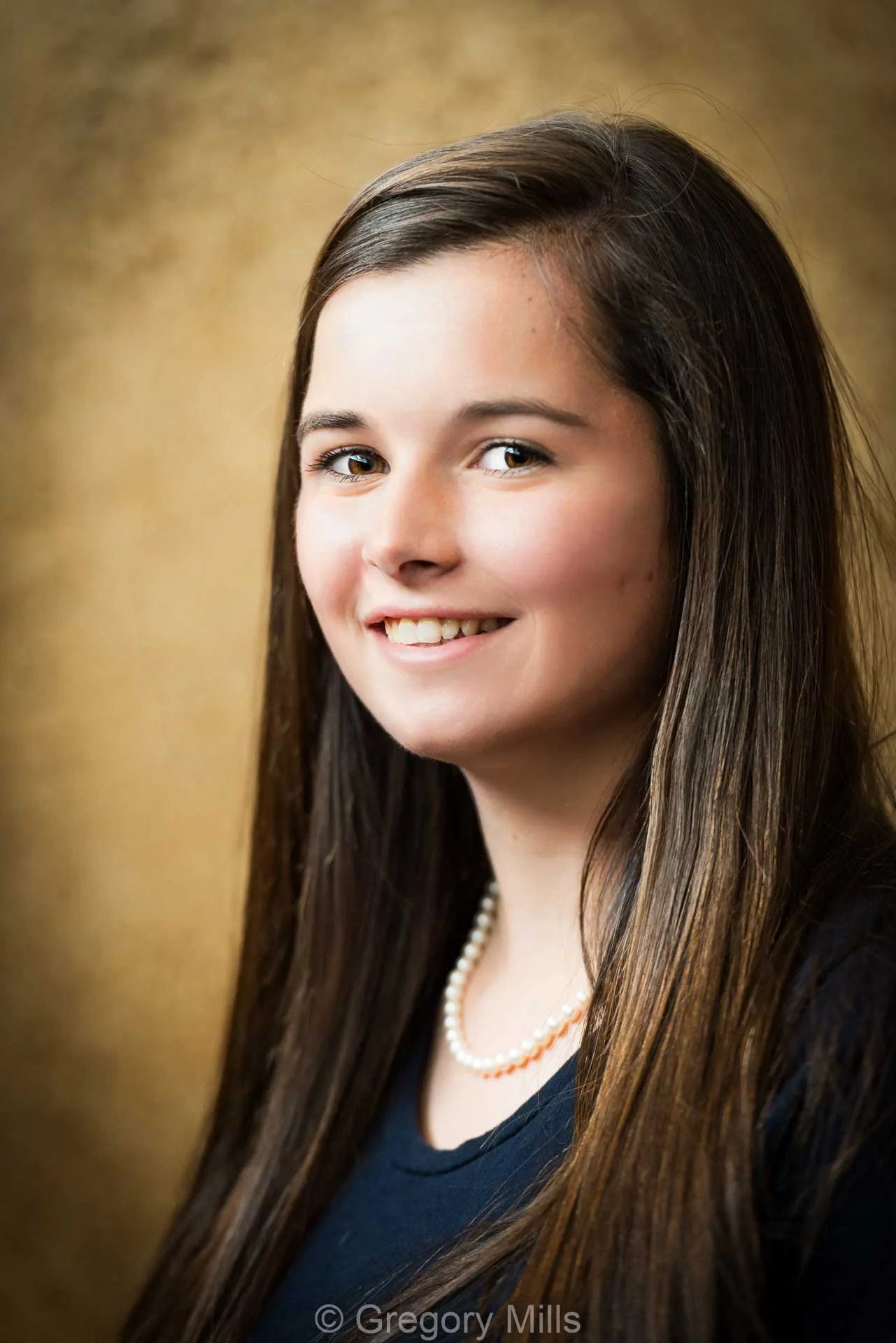 Caroline Ruthven-14-Edit_pp-SMALL.jpg