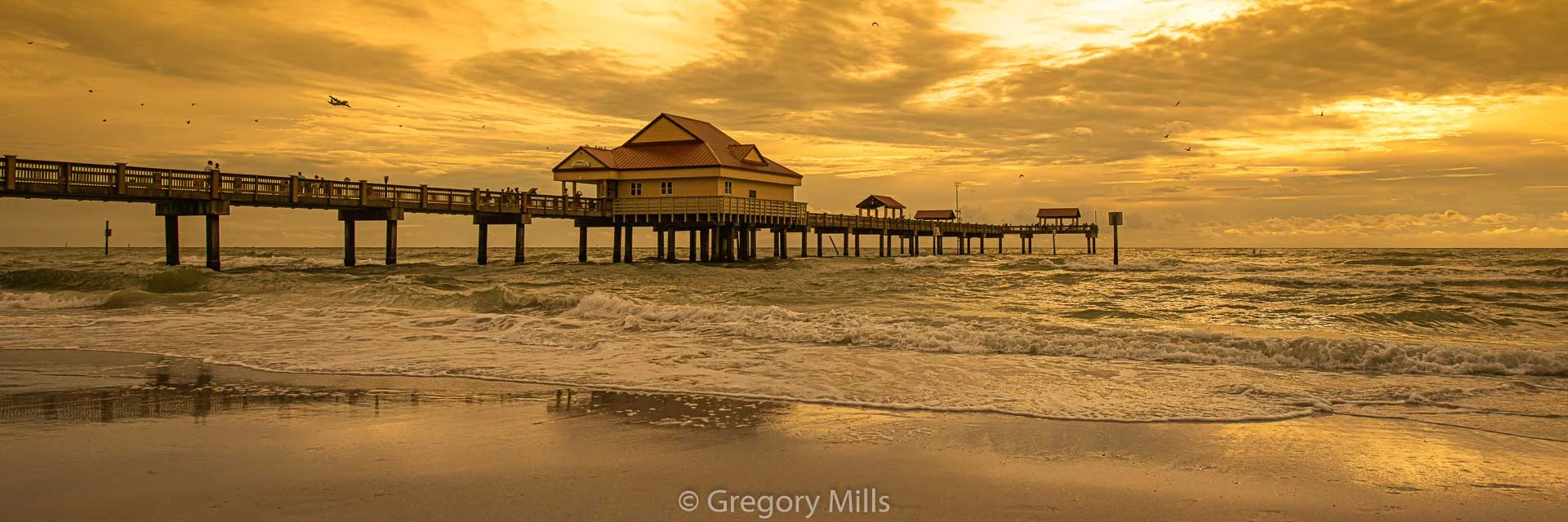 Photography by Gregory Mills of a Sunset at Clearwater Beach Pier 60