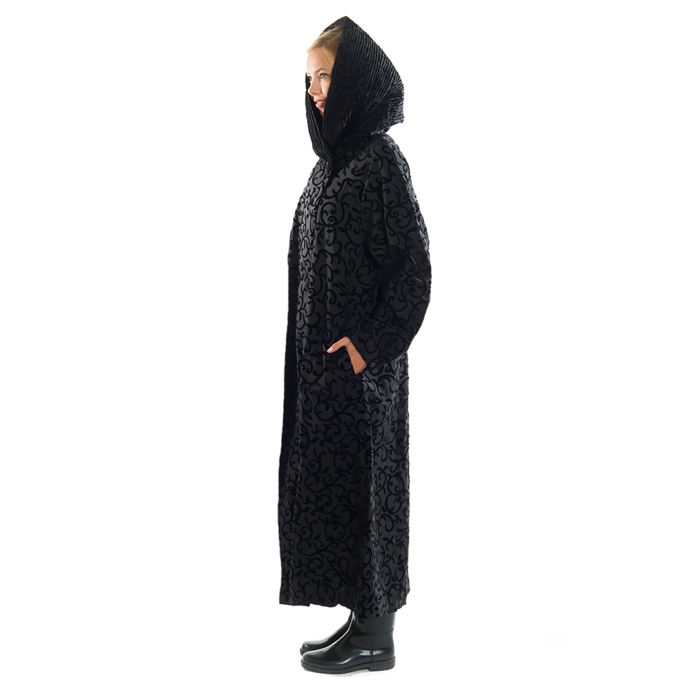 Pleated Extra Large Hood Long Scroll Mycra Pac Raincoat