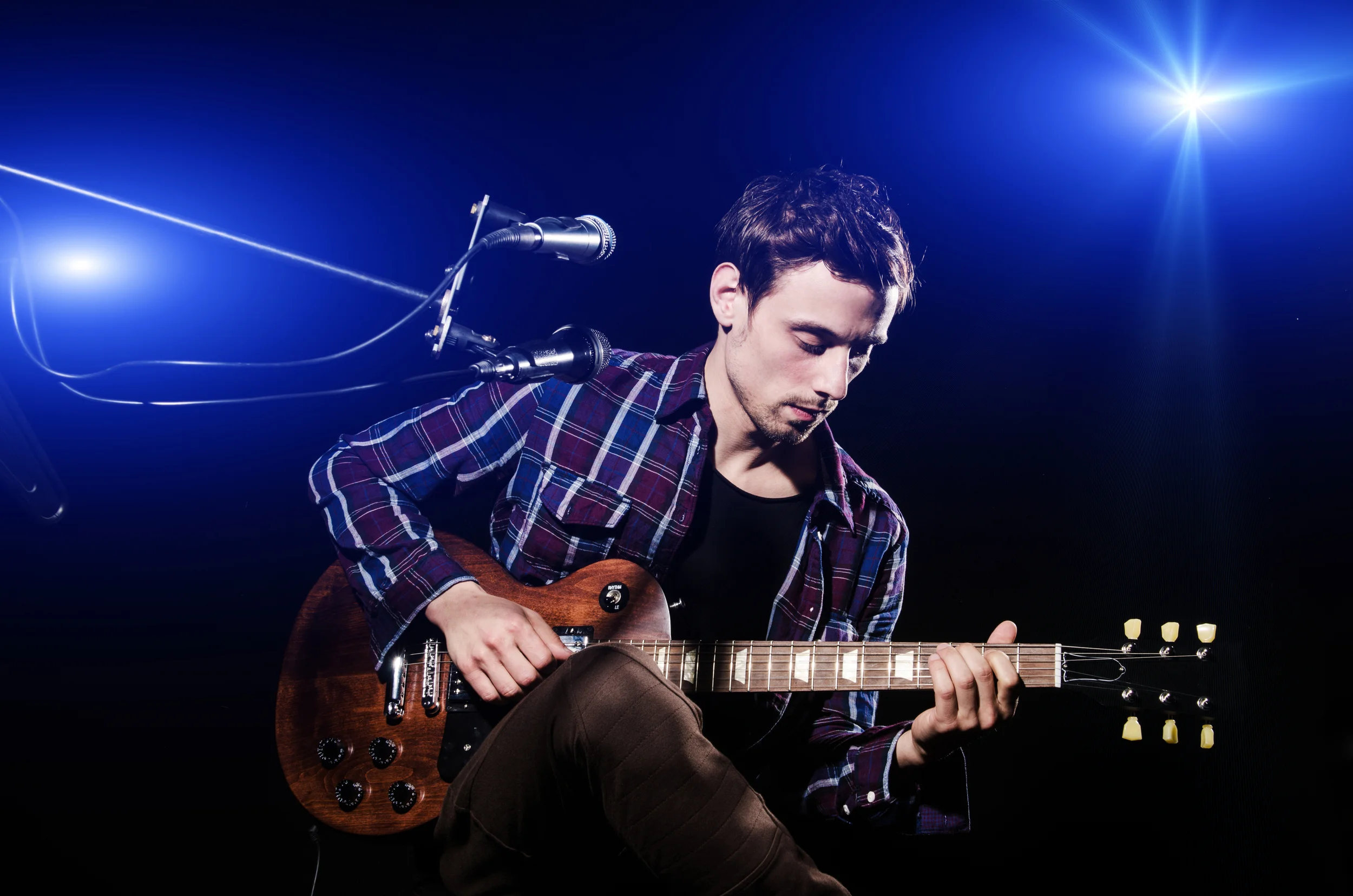 shutterstock-performing.jpg