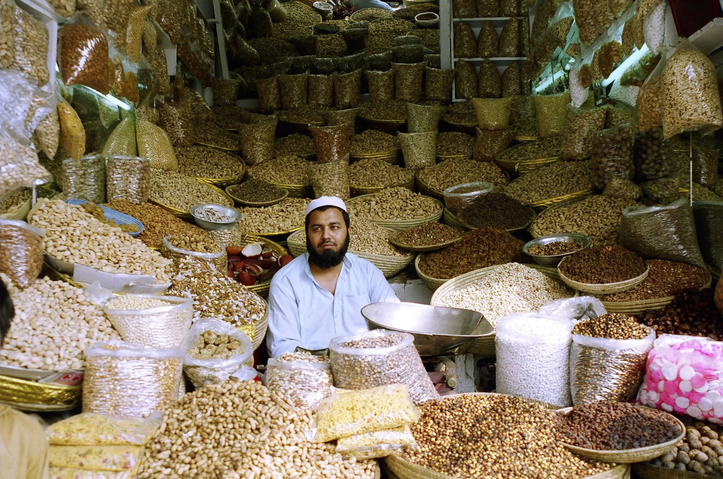   He Sells Nuts, Peshawar (1997)  