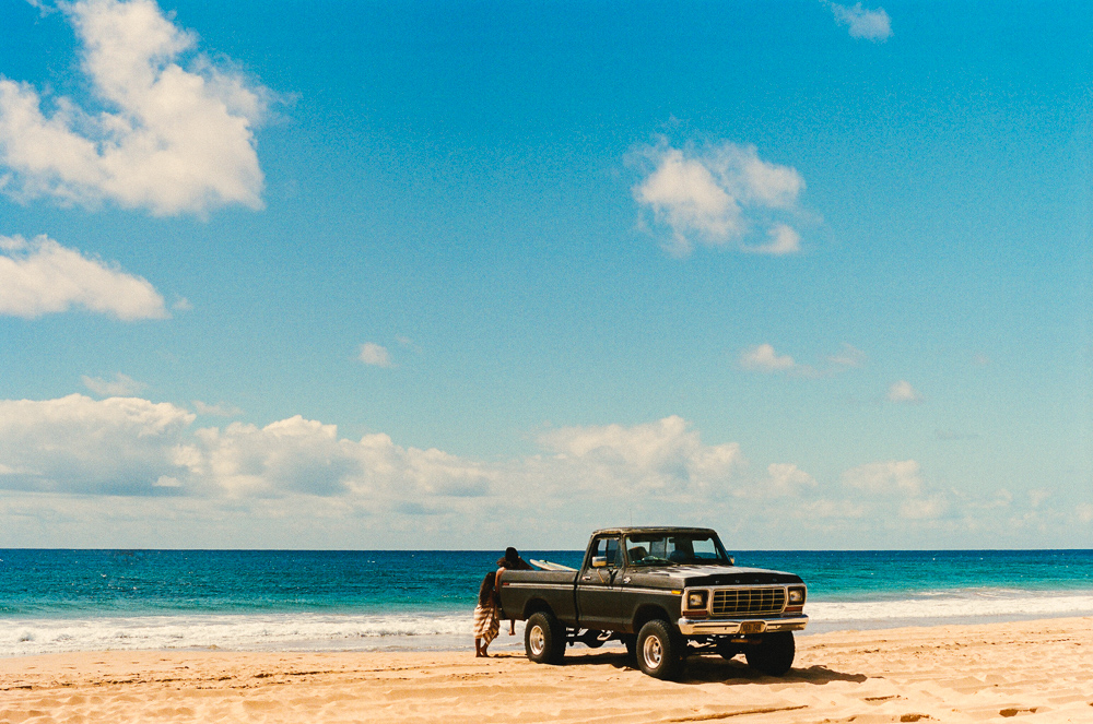 Kekaha Beach. Olympus OM-1 50mm. Kodak Portra 400