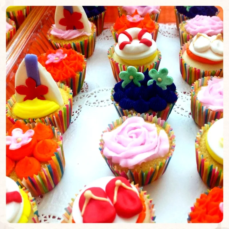 Fondant Pool Party Decorated Cupcakes