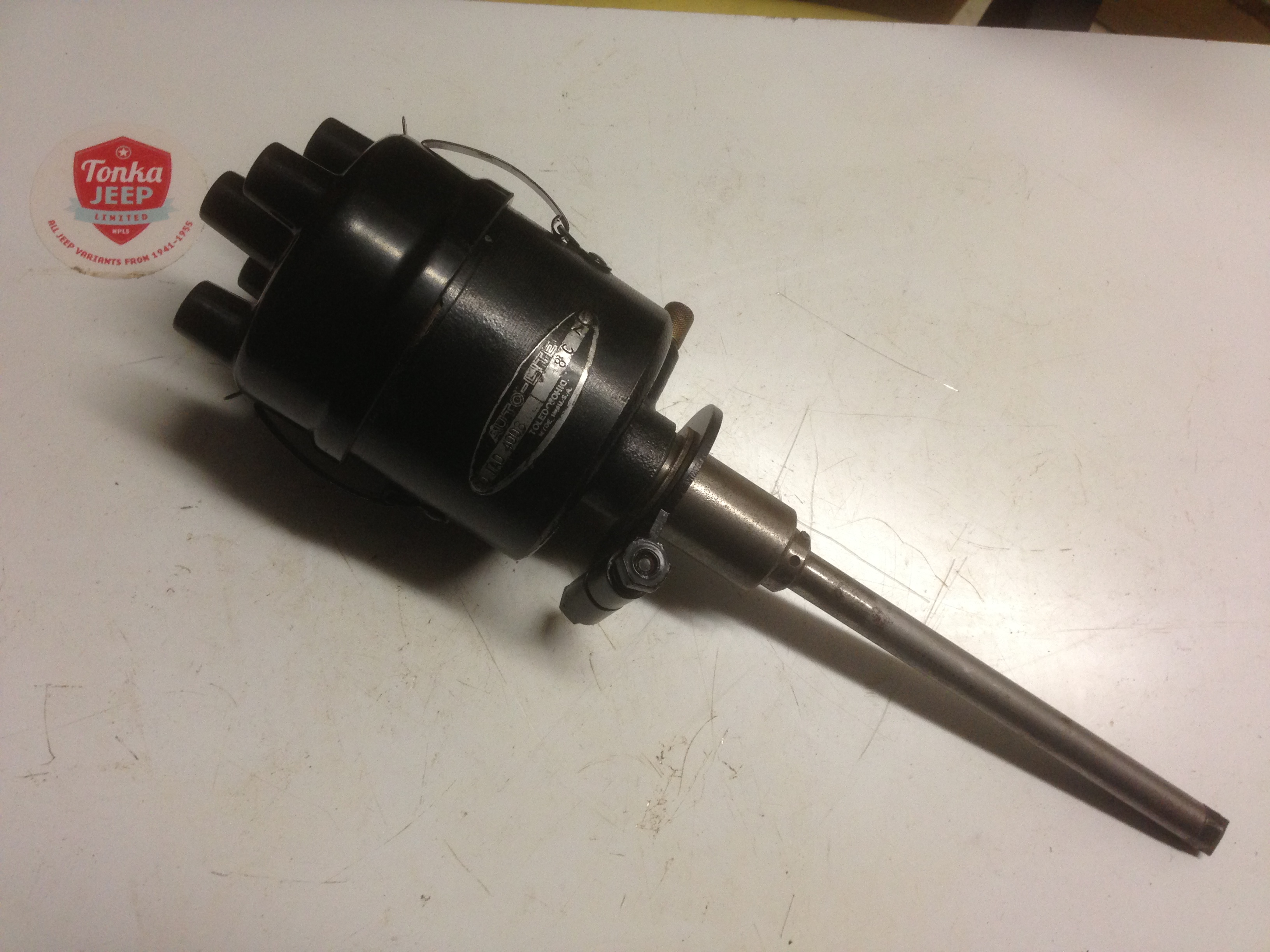 Distributor IAD-4008