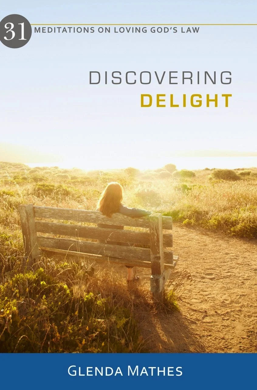 Book Review: Discovering Delight – 31 Meditations on Loving God’s Law