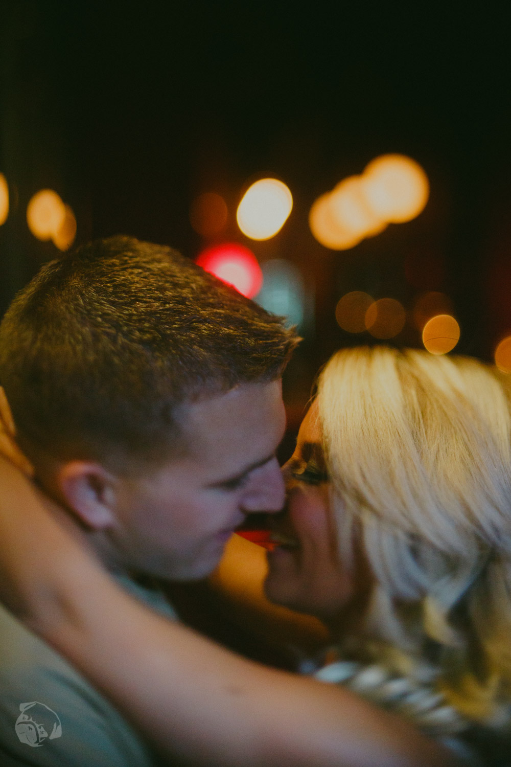 Kiss
