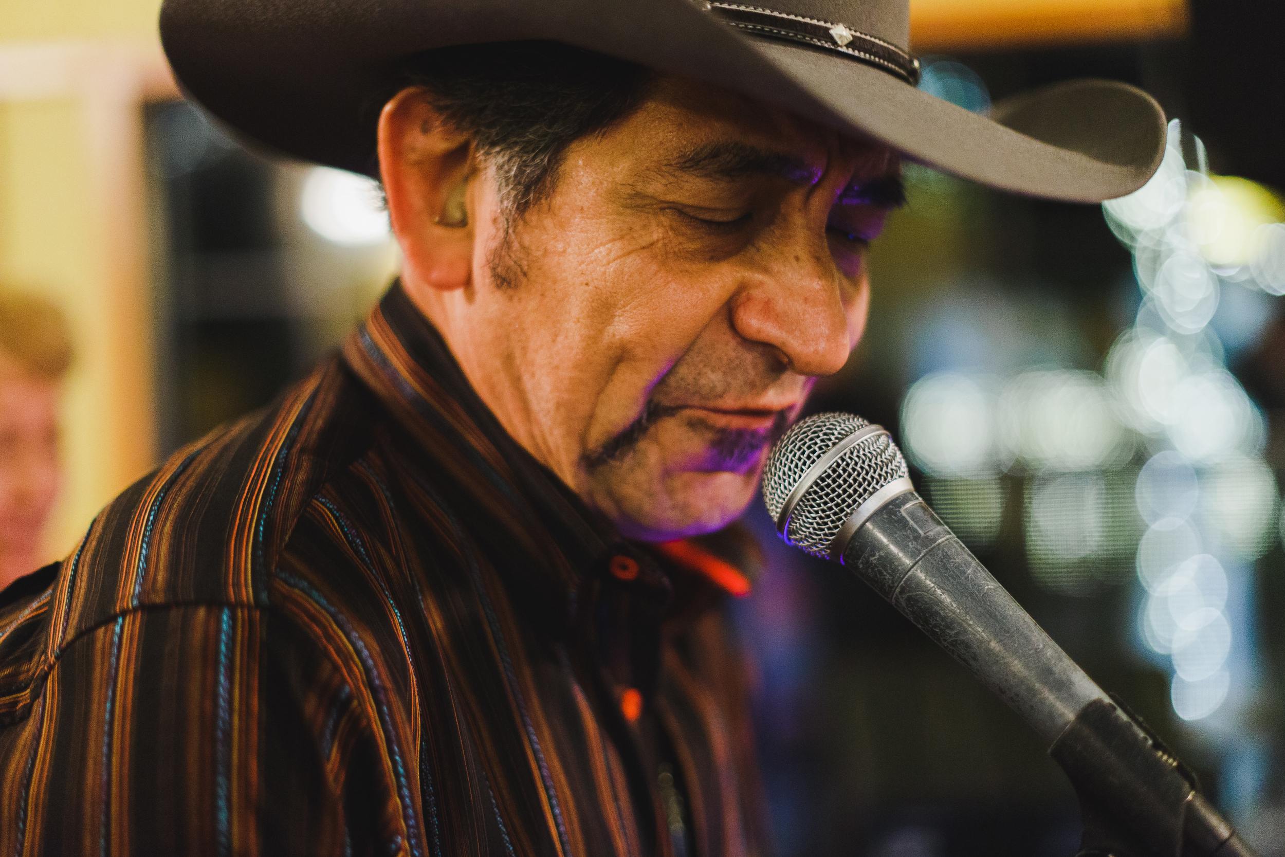 karaoke cowboy