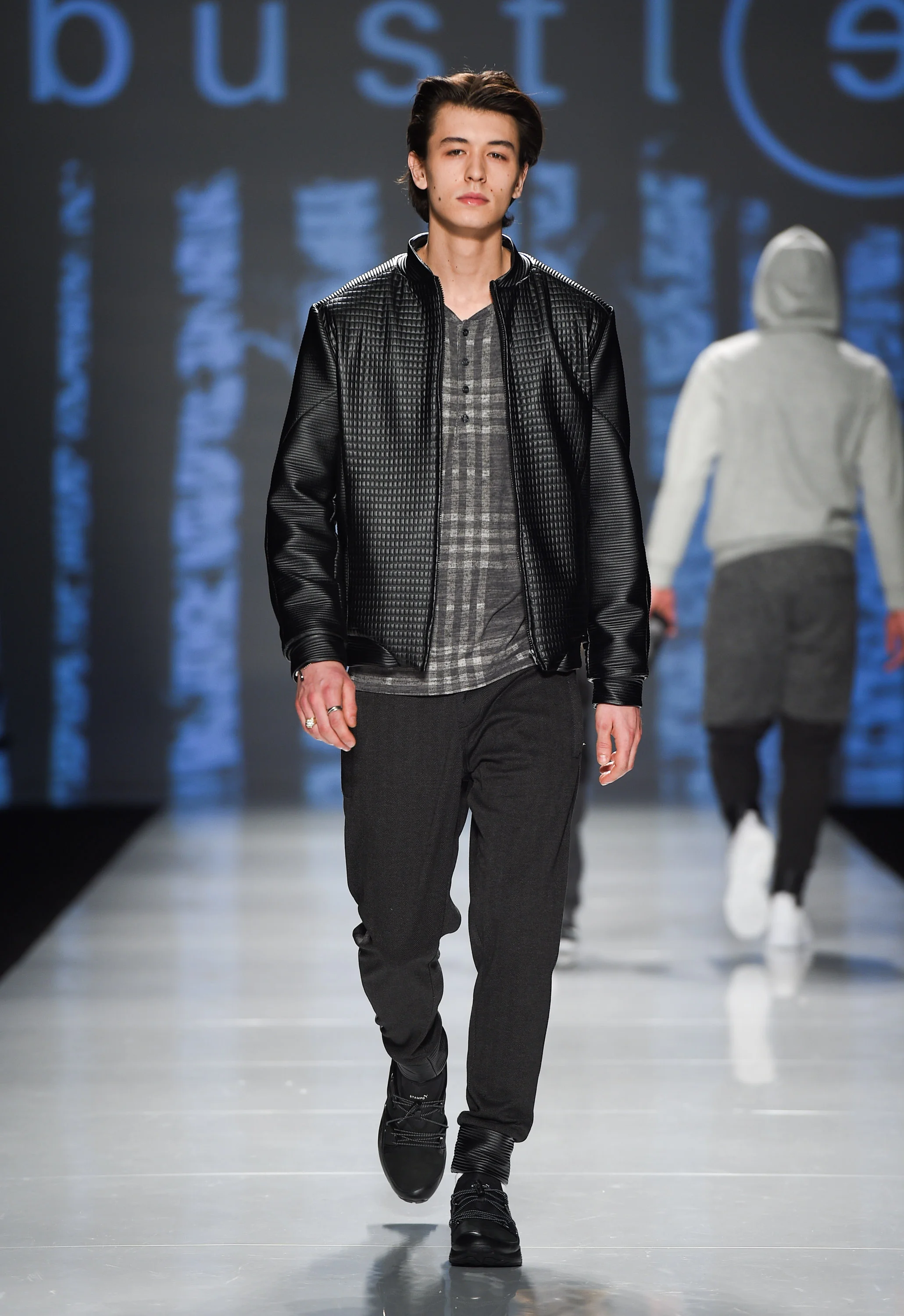 BUSTLE_FW16_Runway_2218.jpg