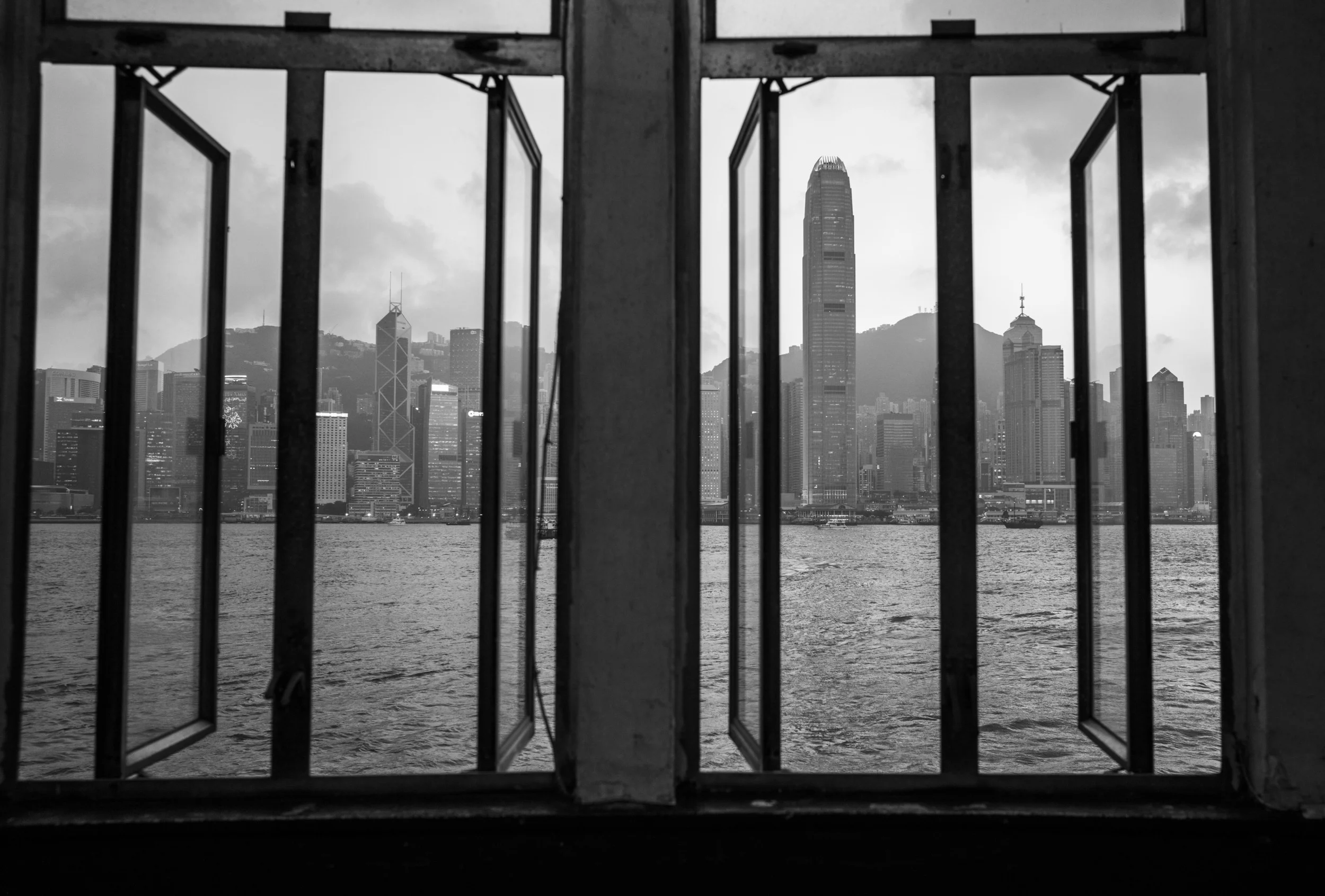  Since the Central Star Ferry Pier was moved from its old pier next to City Hall to the new location outside International Finance Centre, passenger numbers have fallen drastically to mainly tourists and a small number of commuters. This has meant th