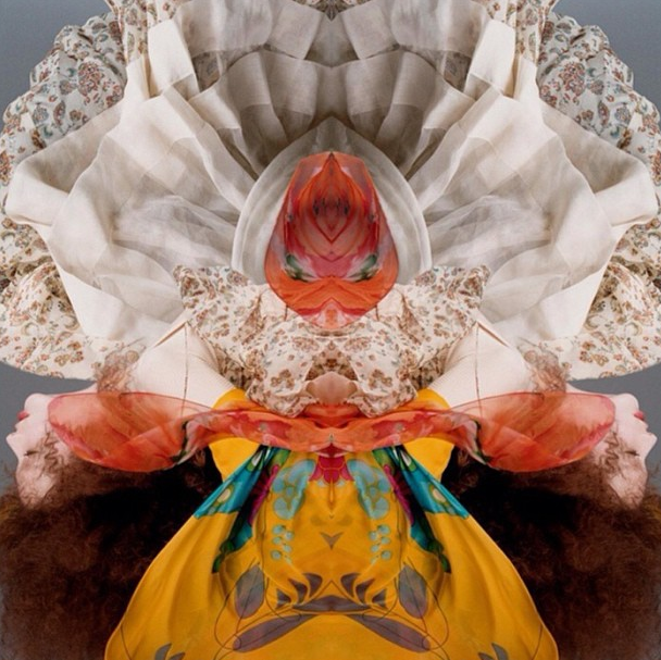 VISUAL DESIGN { Still Motion } 
