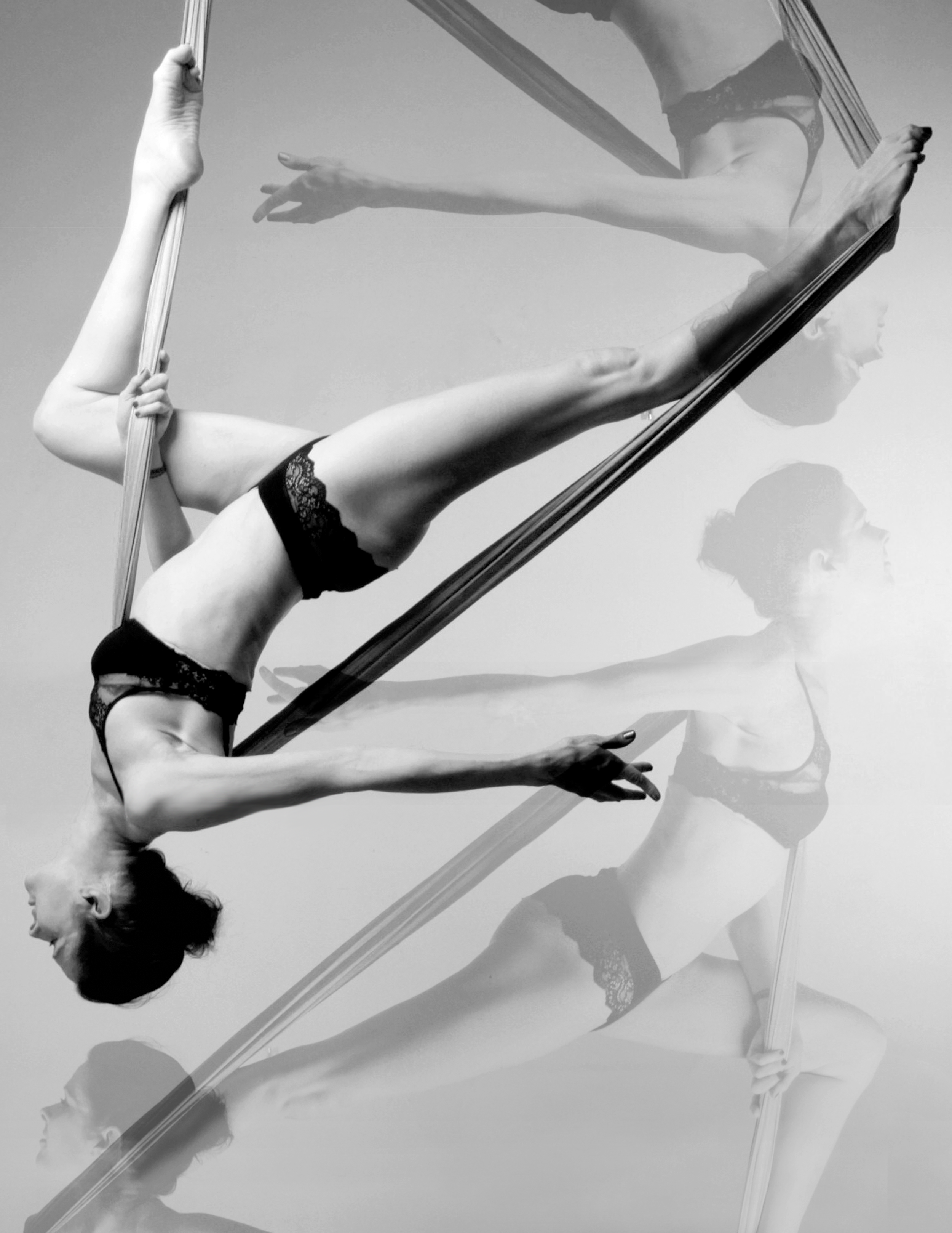 VISUAL DESIGN A GREEN BEAUTY PHOTOGRAPHY: NATHANIEL NORWOOD { Layered Motion 1 }