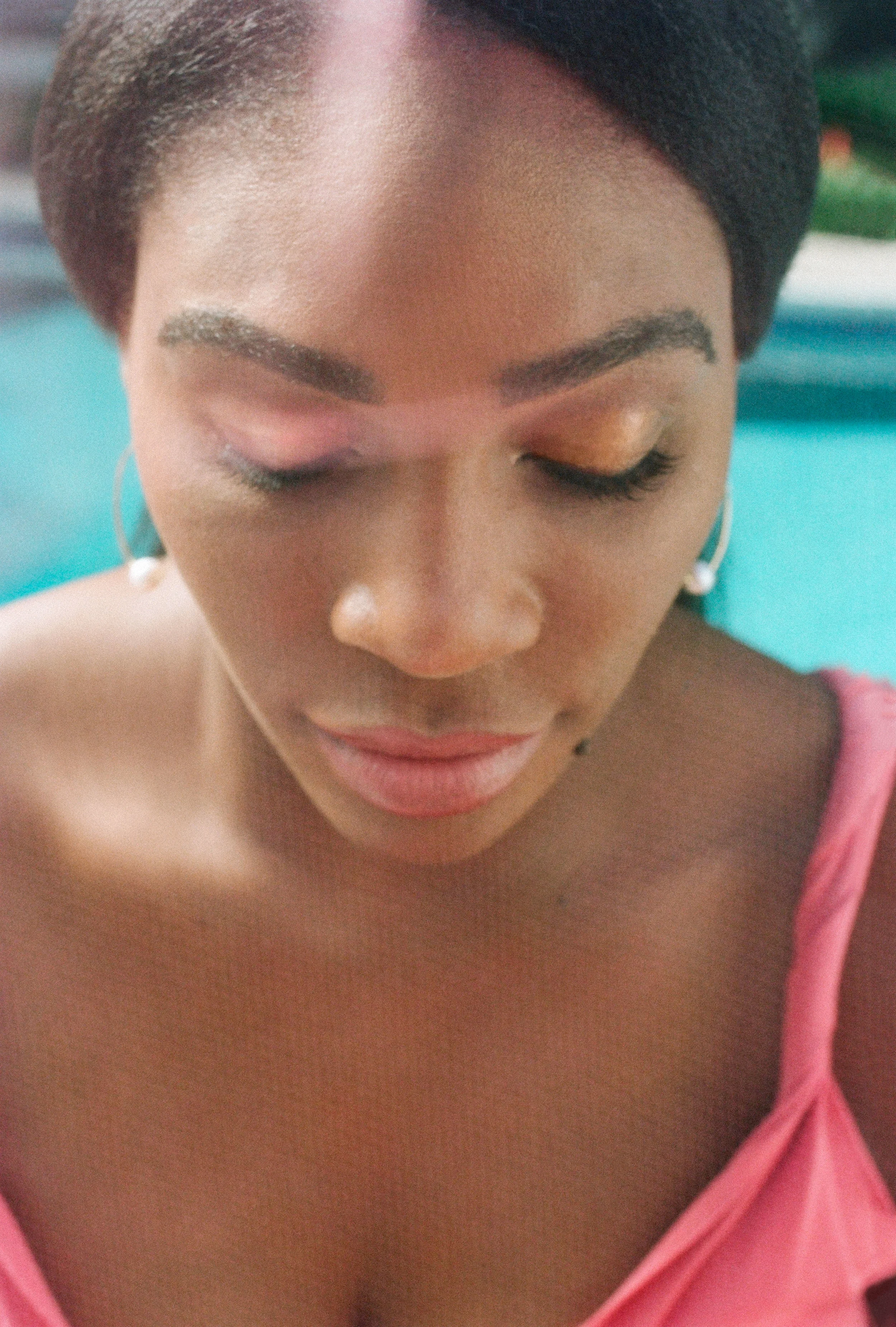 AL020119Profile_Serena02.jpg