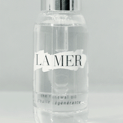 FY21_LAMER_FEBMAR_SOCIAL_EVERGREEN_08_FINAL.gif
