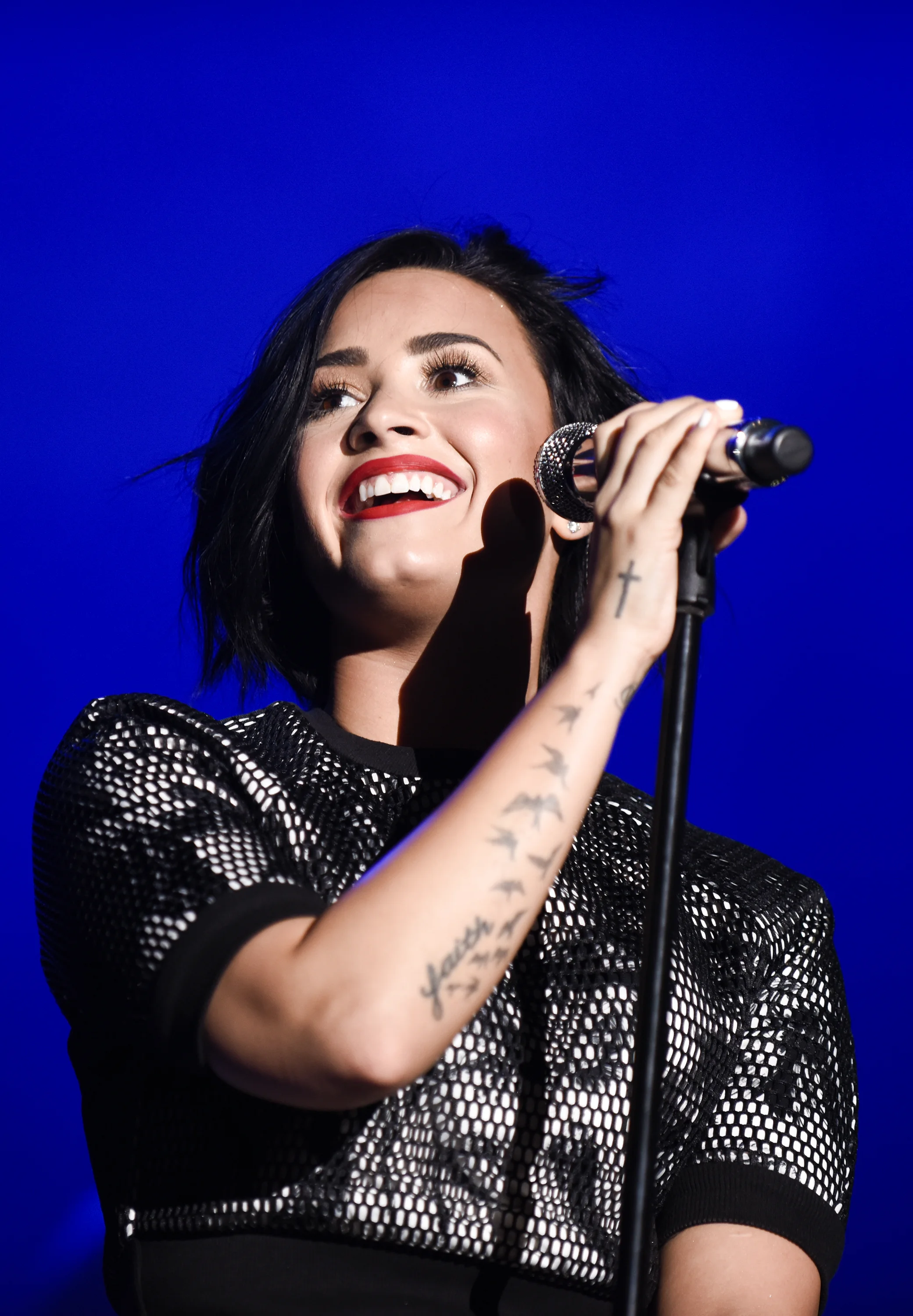demi.jpg