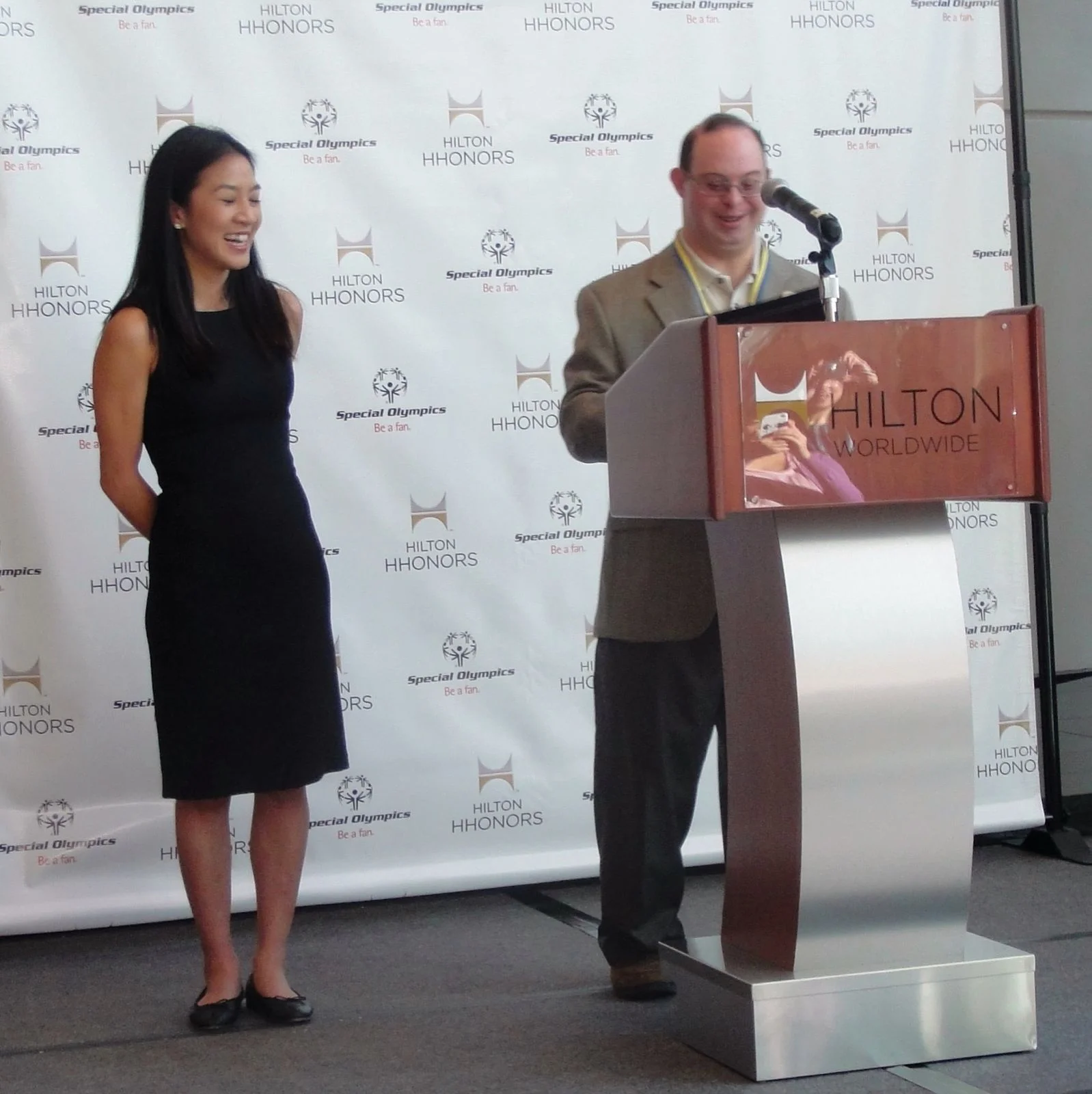 20120222_02_Michelle Kwan & David.jpg