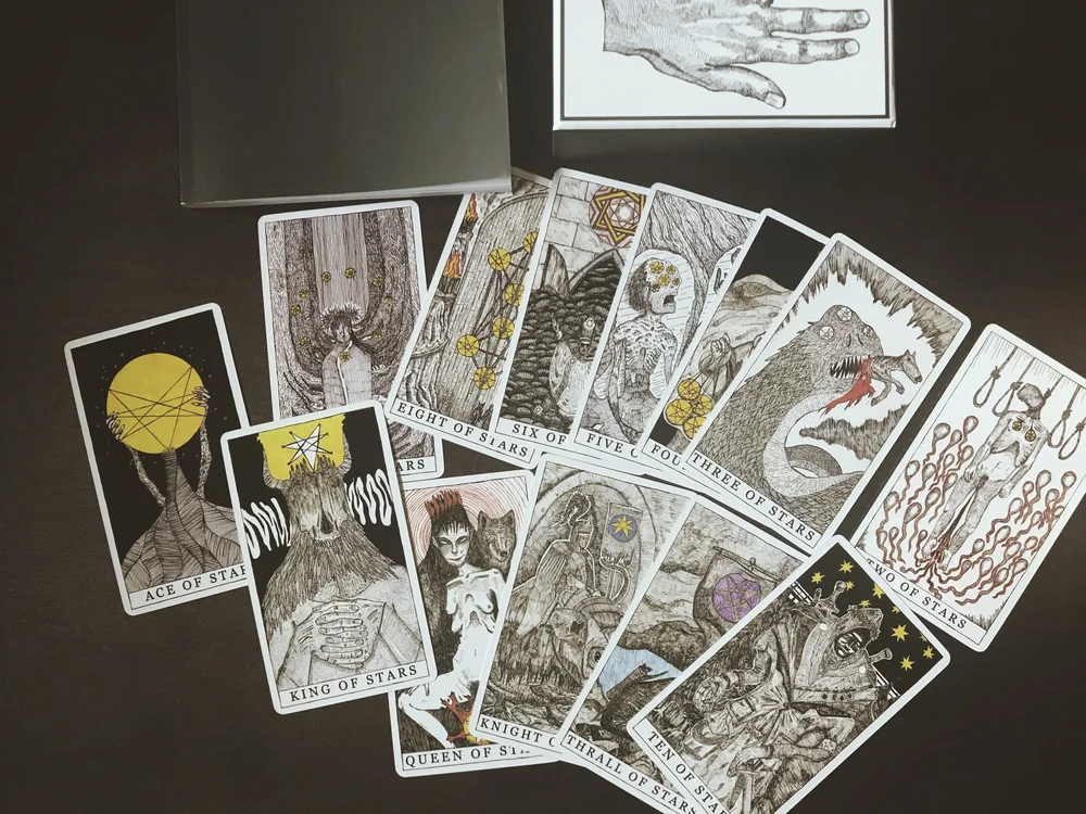 Tarot Deck Review: The English Magic Tarot – PaganPages.org