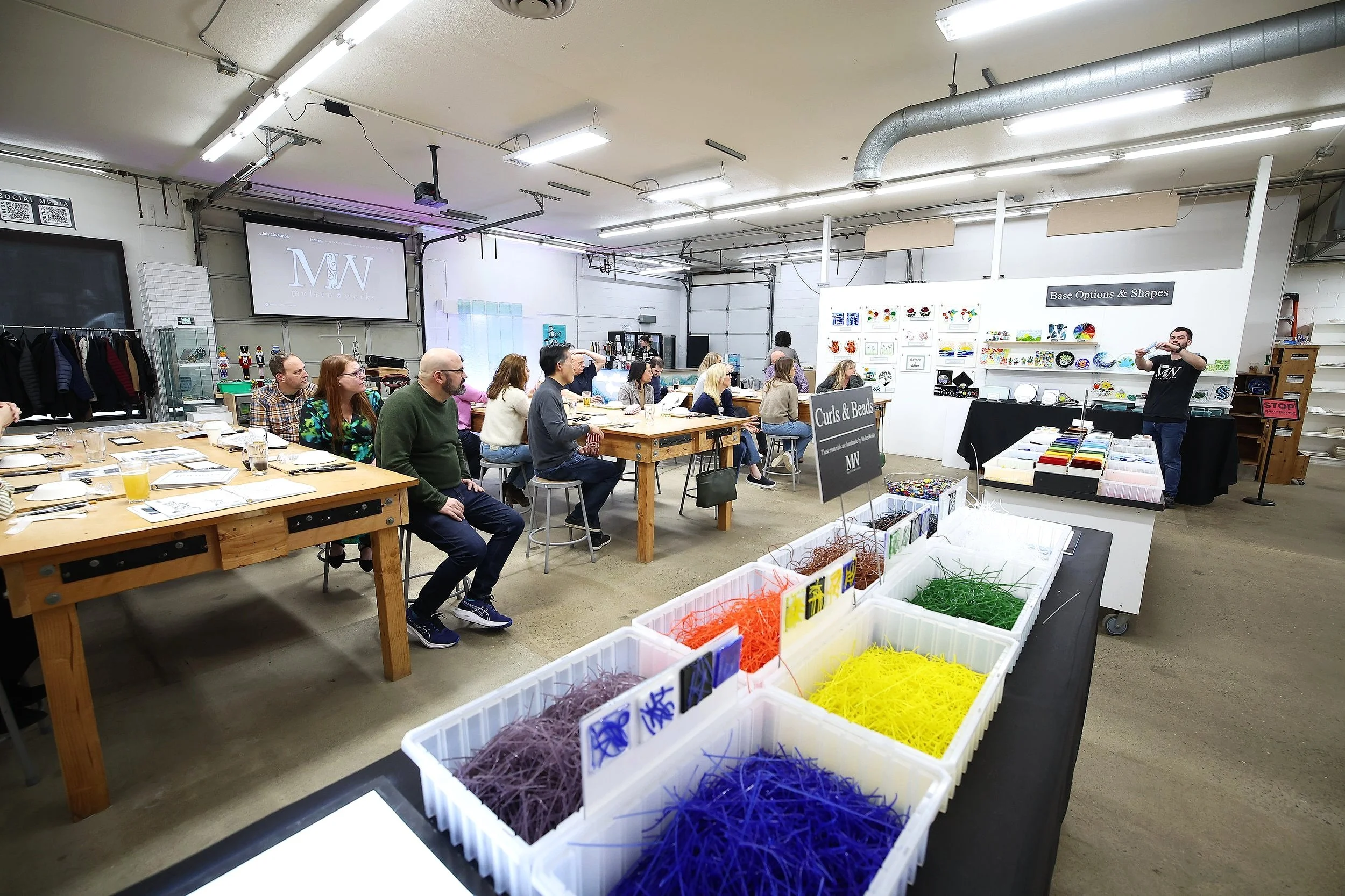 Home — MoltenWorks Glass Studio