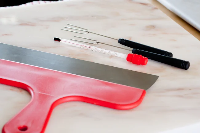 Chocolate tempering & dipping tools