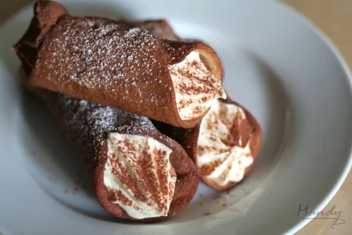 Tiramisu inspired cannoli