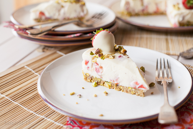 Strawb White Choc Cheesecake-9355.jpg