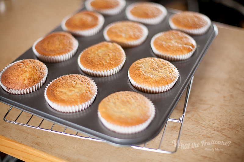 Vanilla Cupcakes v2-5029.jpg