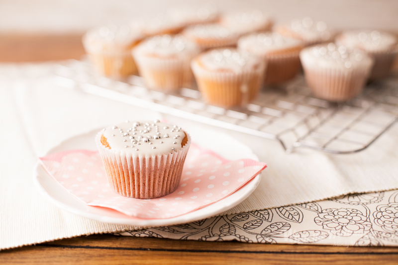Vanilla Cupcakes v2-5057.jpg
