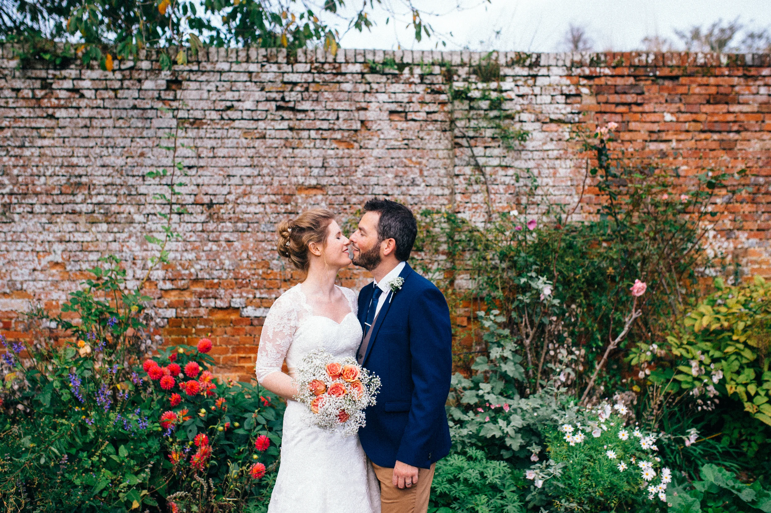 GORGEOUS FUN AND QUIRKY WEDDING AT NORTHCOURT HOUSE