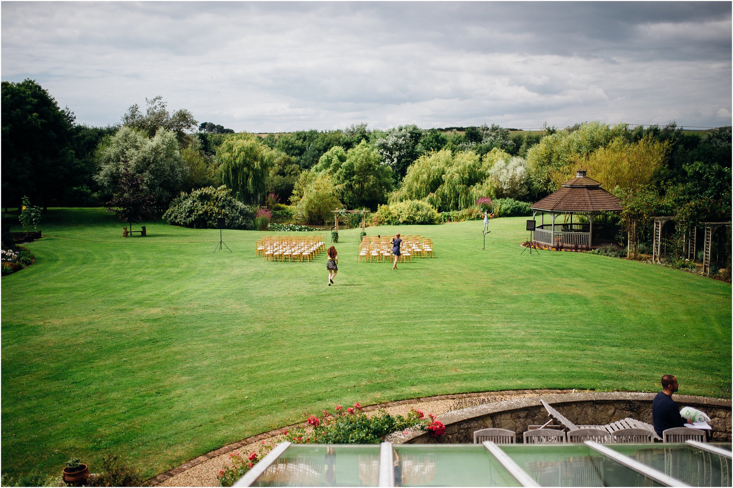 alternative outdoor garden wedding_0026.jpg