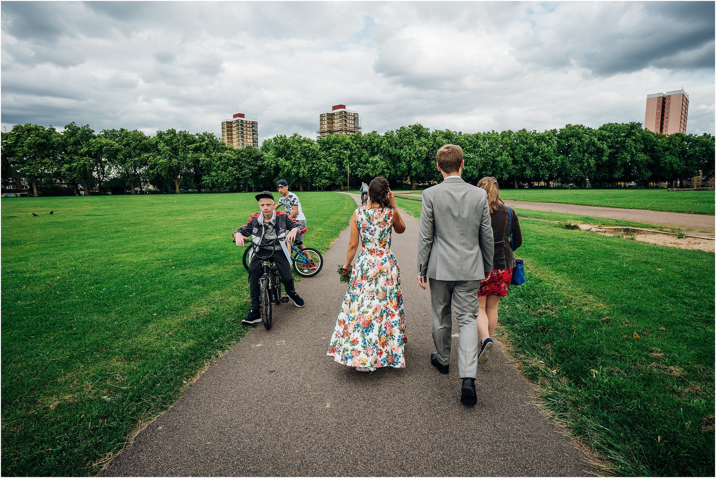 HACKNEY TOWN HALL WEDDING_0043.jpg