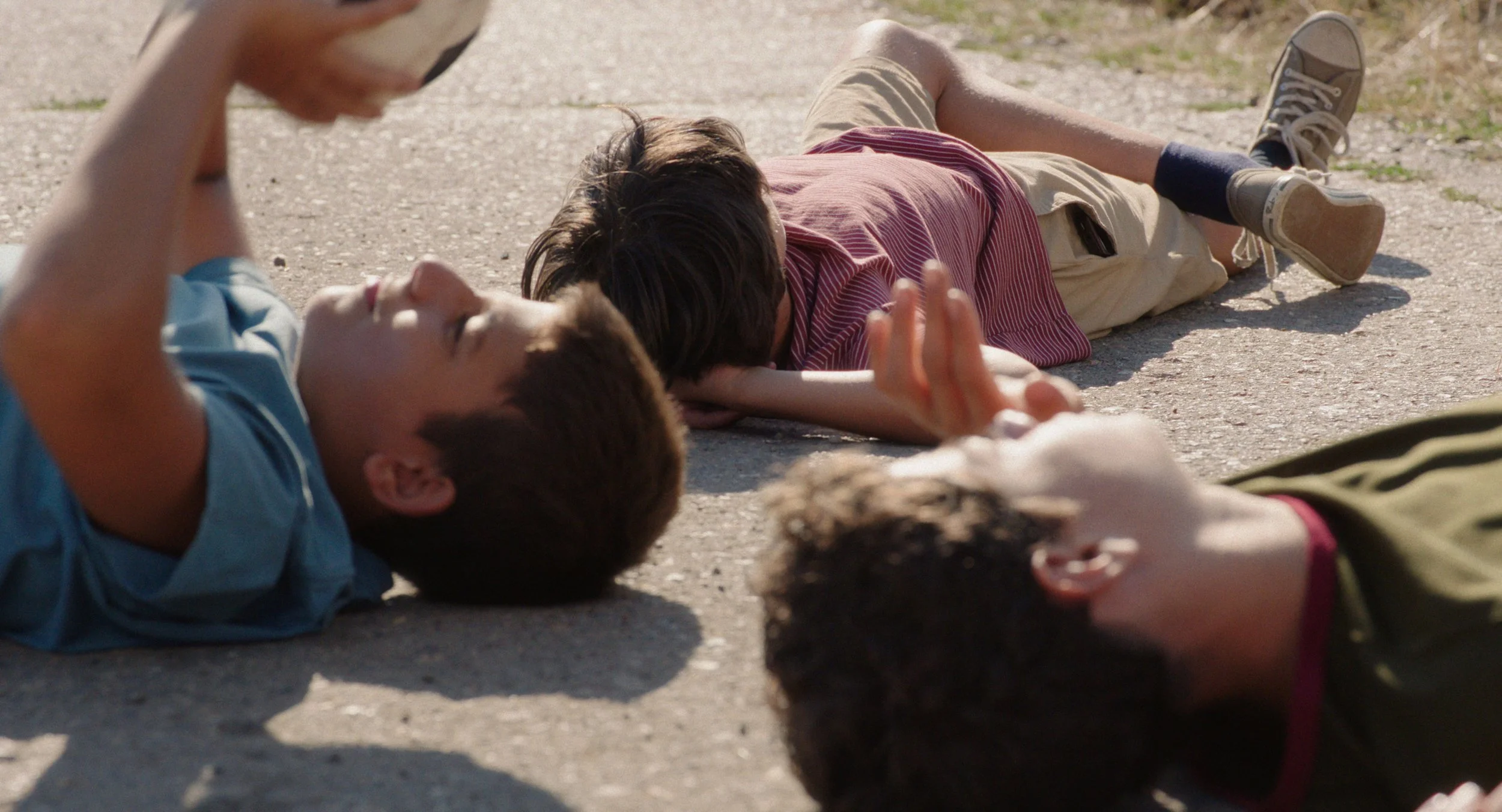 NESTLING_still_2.jpg