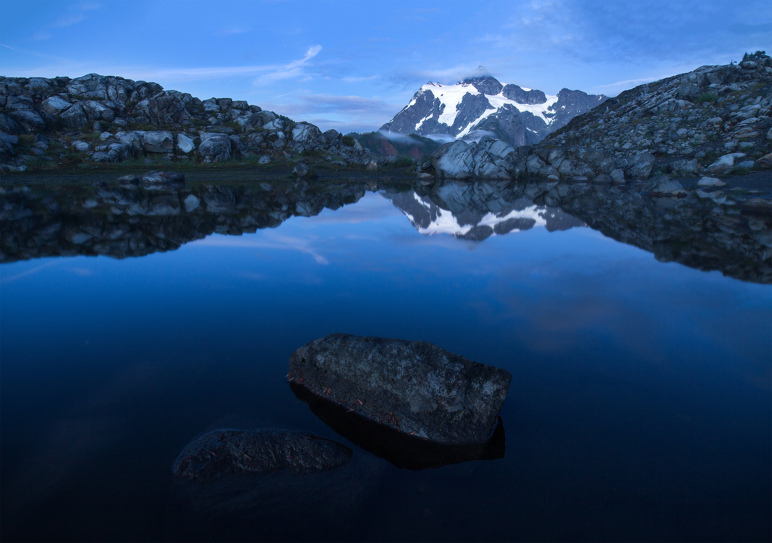  Mount Shuksan during blue hour, reflected in a pond near Arist Point.&nbsp; 