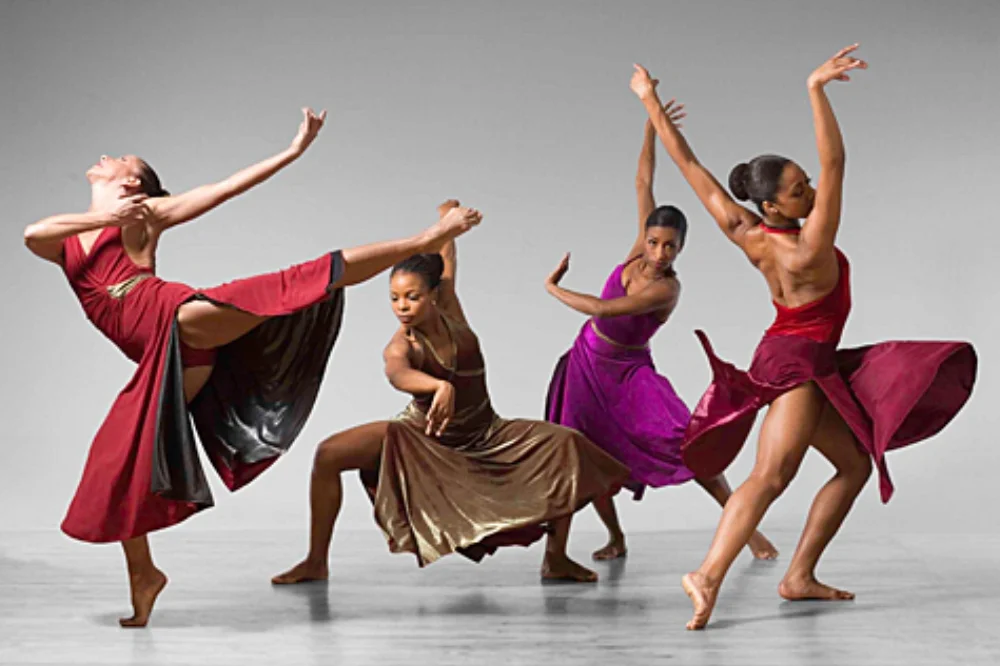 DANCER leap-1000w.jpg