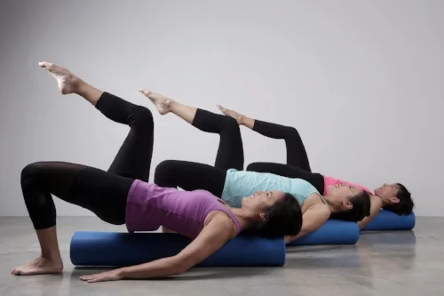 THURSDAYS 12:00 - 1:00 PM