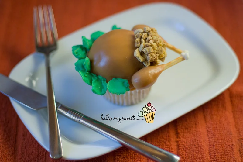 Stuffed Turkey - Thanksgiving - Fun Cupcake