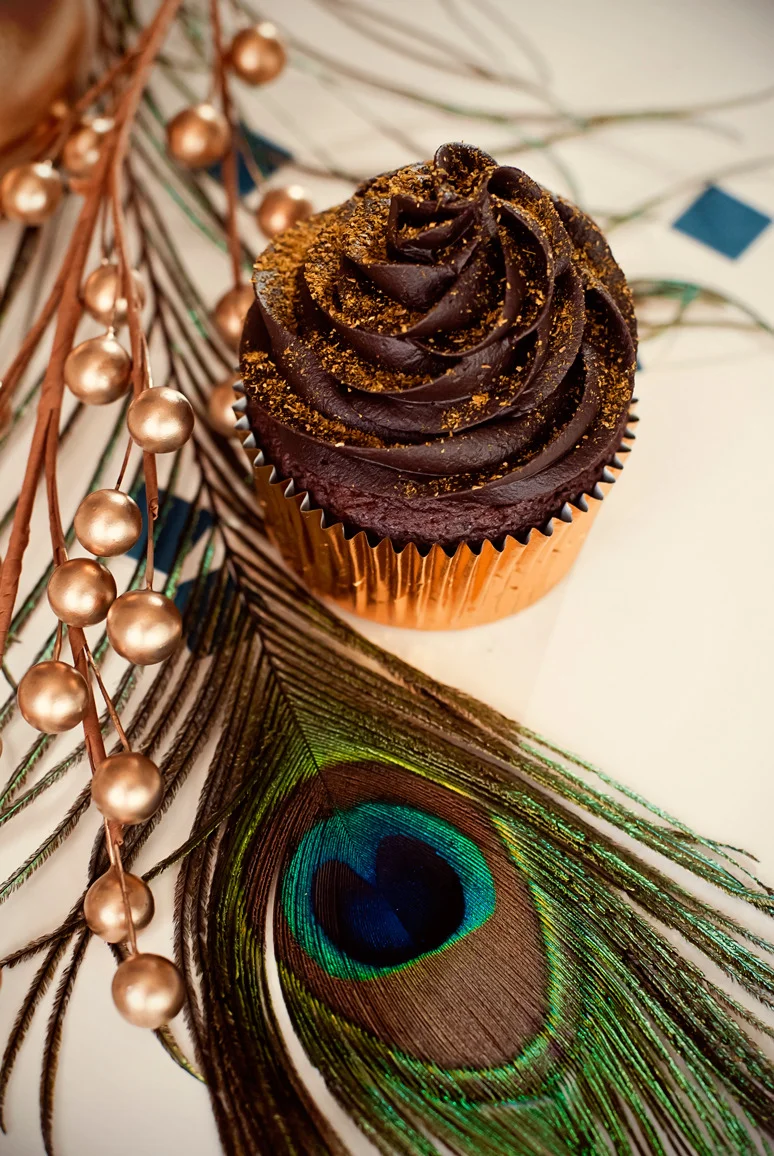 Birds of a Feather: Peacock & Gold Golden Glam Retro 20's Holiday Dessert Table