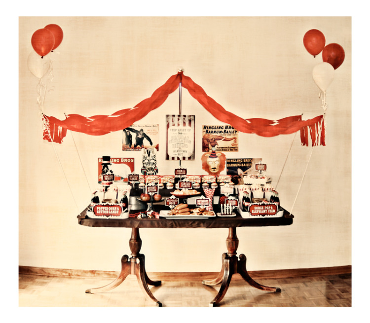 wVintage-Circus-14.jpg