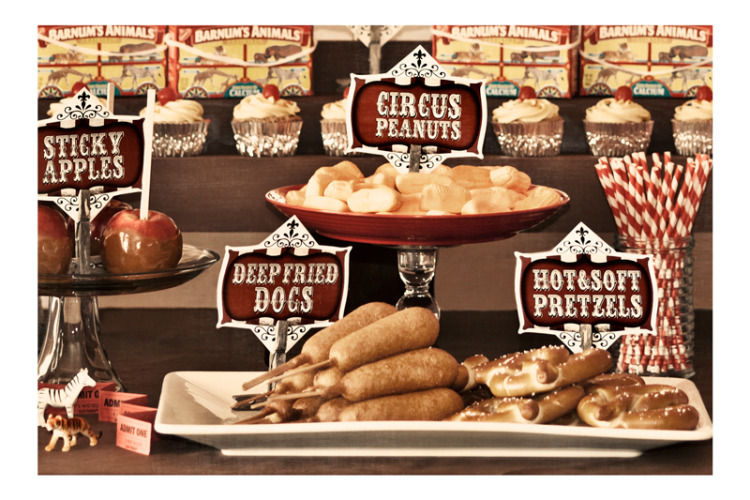 wVintage-Circus-1.jpg
