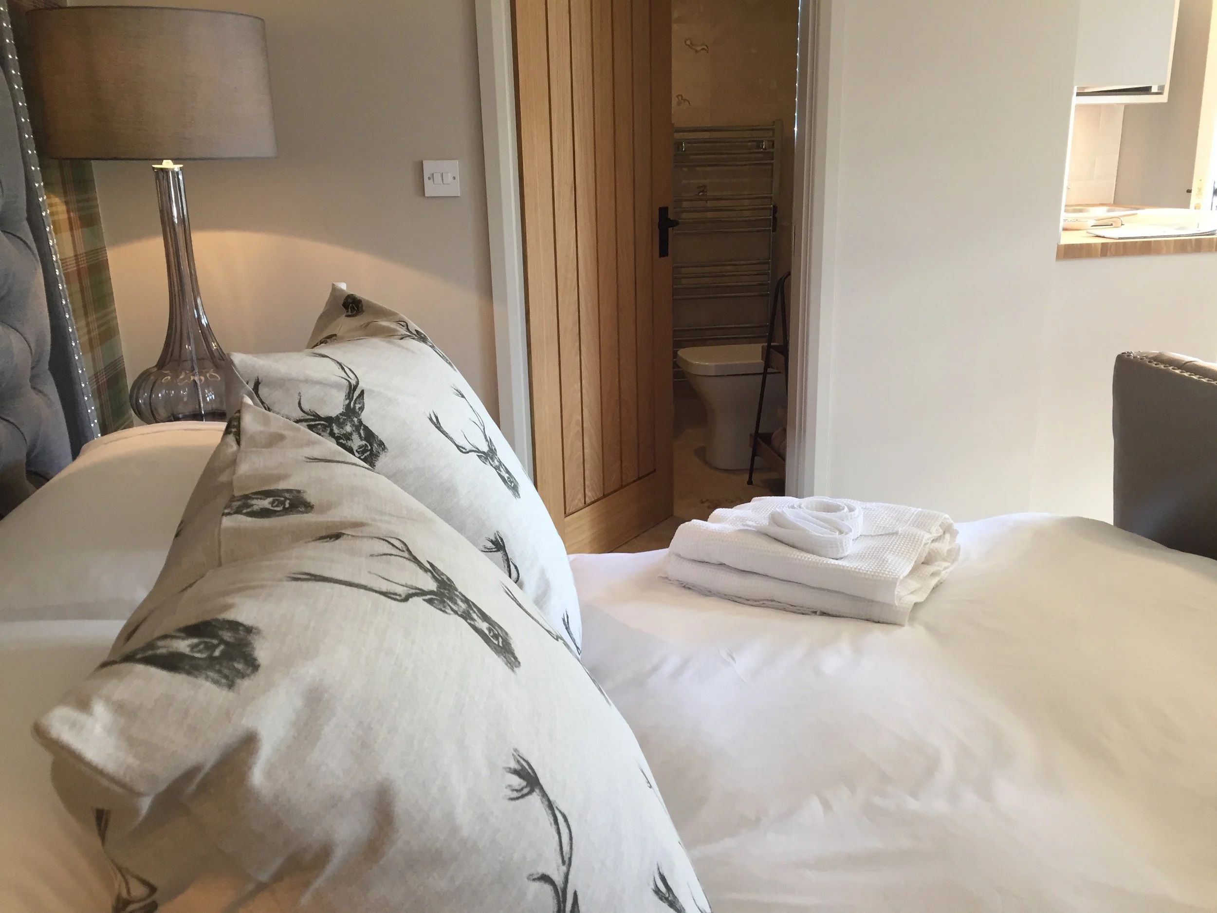 Luxurious linen