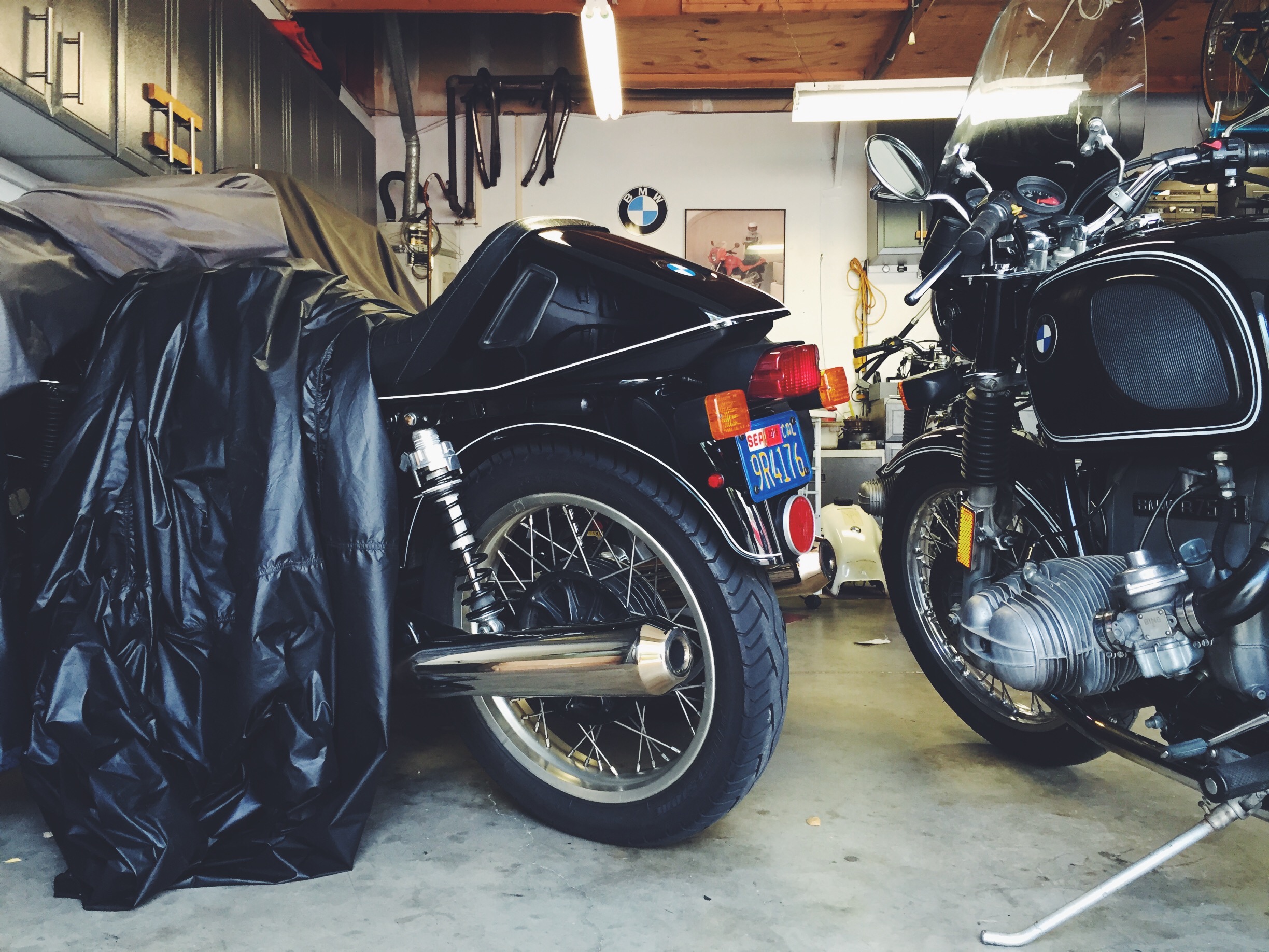 Mark's first airhead under the cover, he calls it "Joe Black". It started as a R90S, but its been converted too many times with hot parts. Another one of his personal favorites is his 1976 R75/6.