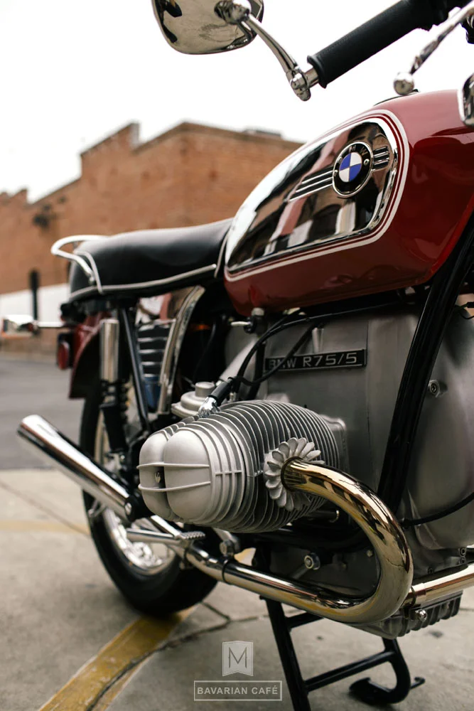 bavarian cafe bmw r75 v04.jpg